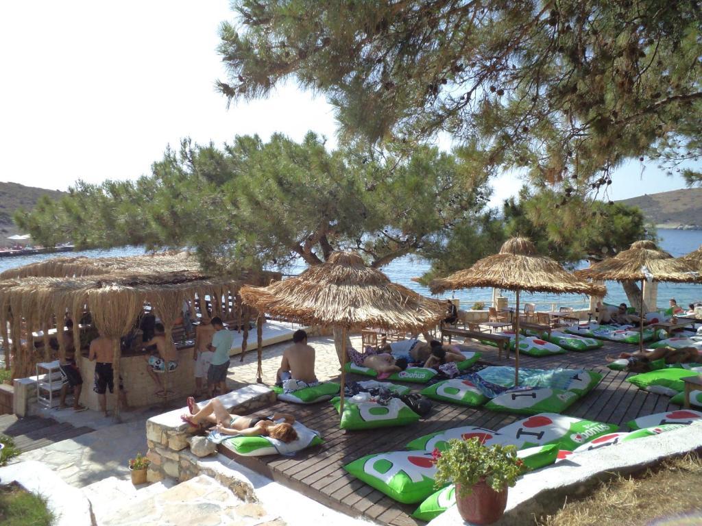Club Mackerel Holiday Village Foça Exterior foto