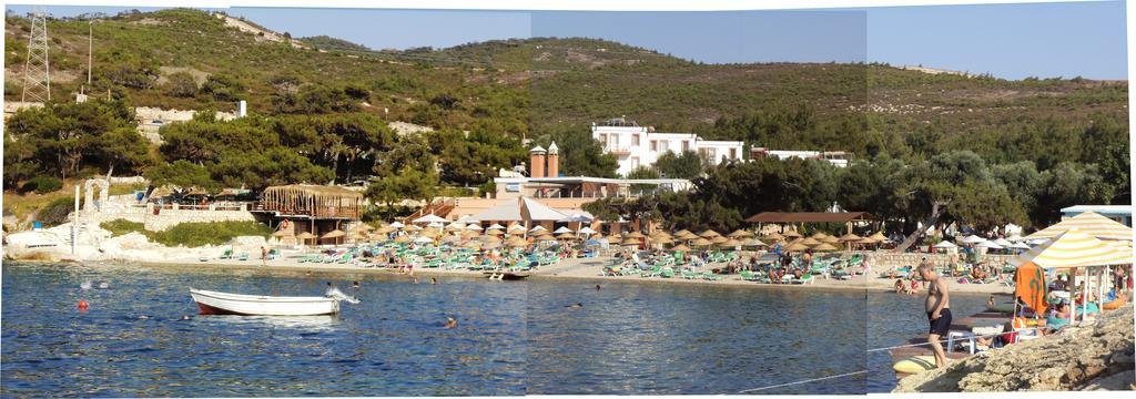 Club Mackerel Holiday Village Foça Exterior foto